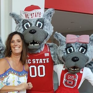 Meet your Posher, Lesli